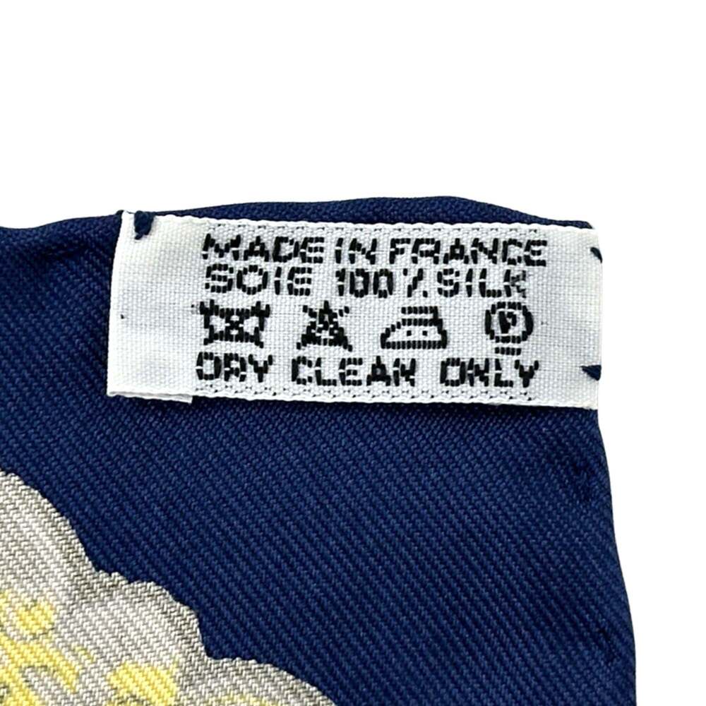 HERMES Blue Silk Scarf - Picture 5 of 9